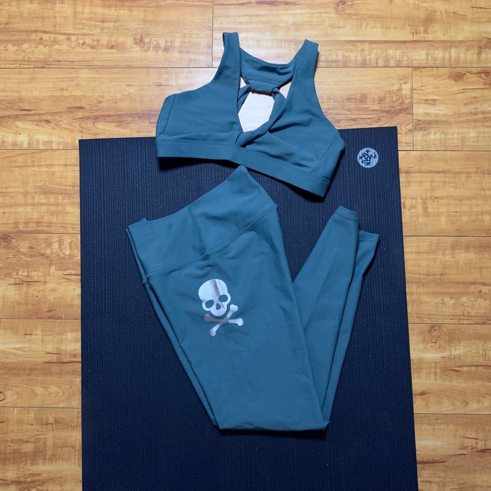 Soul by SoulCycle Sports Bra and Leggings Set